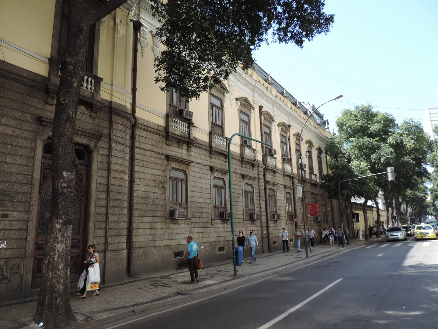 Fachada contemporánea del Colégio Pedro II de Río de Janeiro
